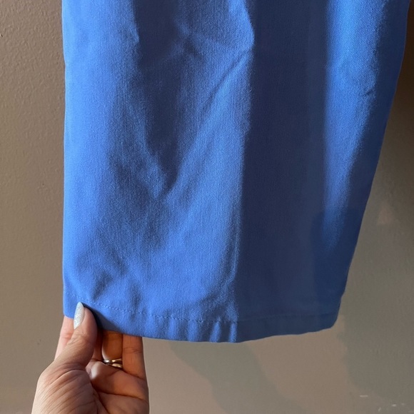 FIGS Blue Straight Leg Scrub Pants - Picture 4 of 6